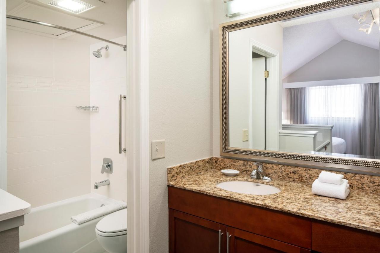 Residence Inn By Marriott Las Vegas Convention Center Екстер'єр фото